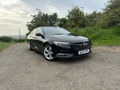 Used Vauxhall Insignia SRi 2017 Black Hatchback