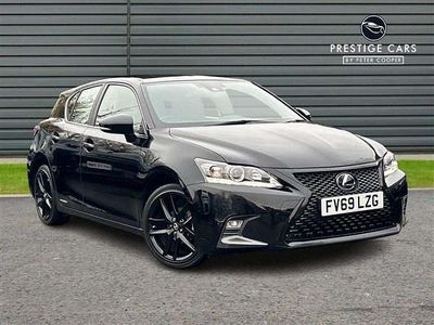 Lexus CT200h