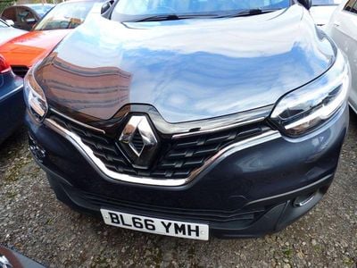 Grey Used 2016 Renault Kadjar Dynamique SUV | £10,495 (A bit pricey)