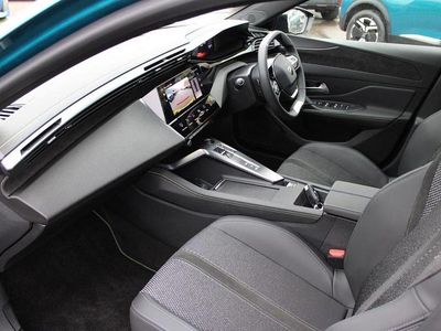 Used Peugeot 308 GT 134 HP (98 kW) 2025 Blue Hatchback