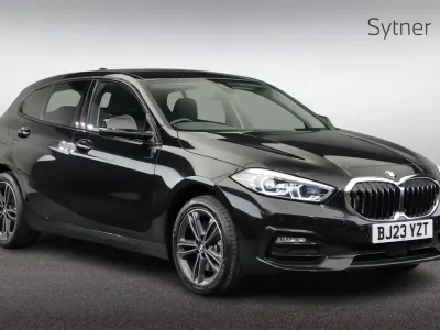 Używany BMW 118 Sport Line 134 KM (98 kW) 2023 Czarny Hatchback