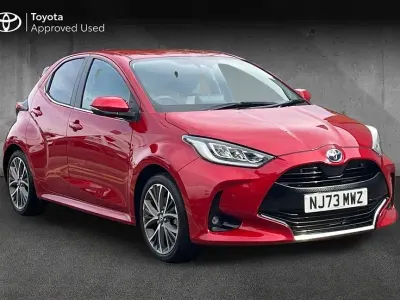 Used Toyota Yaris 114 HP (83 kW) 2023 Scarlet flare Hatchback