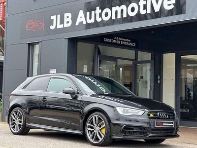 Begagnad Audi S3 Sportback 300 HK (220 kW) 2015 Svart Halvkombi