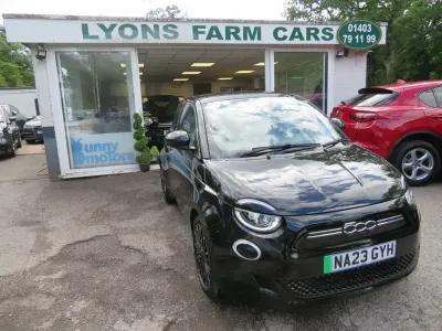 Used Fiat 500e La Prima 86 kW (118 HP) 2023 Black Hatchback