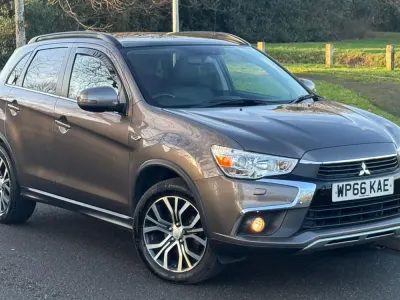 Used Mitsubishi ASX 147 HP (108 kW) 2016 Brown SUV