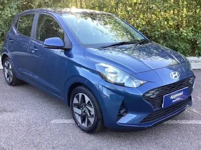 New Hyundai i10 Advanced 63 HP (46 kW) 2026 Black Hatchback