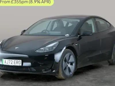 Begagnad Tesla Model 3 RWD 208 kW (283 HK) 2022 Svart Sedan