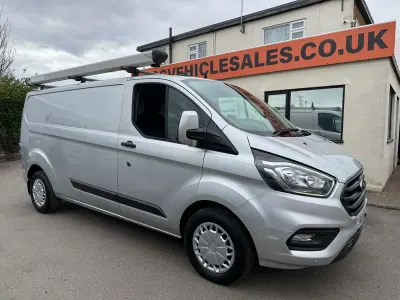 Second-hand Ford Transit Custom Trend 170 CP (125 kW) 2020 Argintiu Van