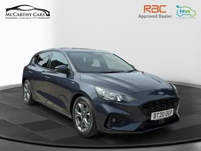 Used Ford Focus ST-Line 123 HP (90 kW) 2020 Blue Hatchback