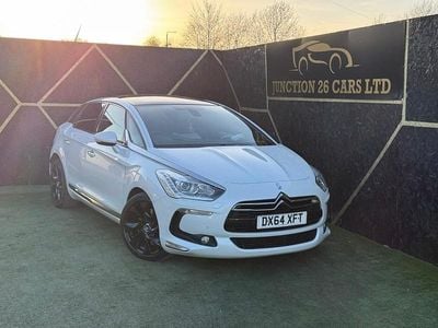 Used Citroën DS5 2014 White Hatchback