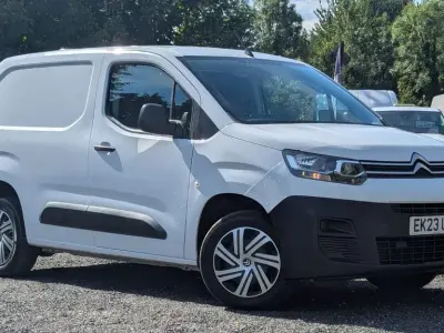 Used Citroën Berlingo 100 HP (73 kW) 2023 White MPV