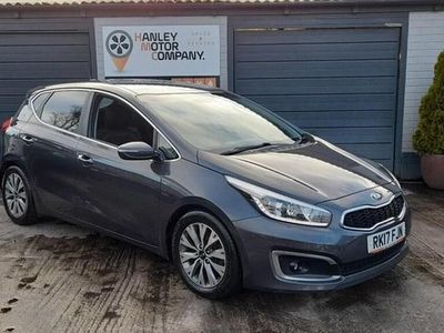 Used Kia Ceed 134 HP (98 kW) 2017 Silver Hatchback