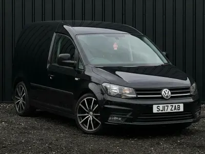 Used VW Caddy Highline 102 HP (75 kW) 2017 Black MPV