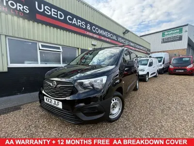 Used Vauxhall Combo 100 HP (73 kW) 2021 Black MPV