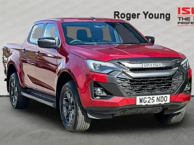 Used Isuzu D-Max 163 HP (119 kW) 2025 Red Pickup