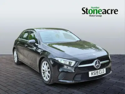 Usado Mercedes A180 116 HP (85 kW) 2019 Preto Citadino
