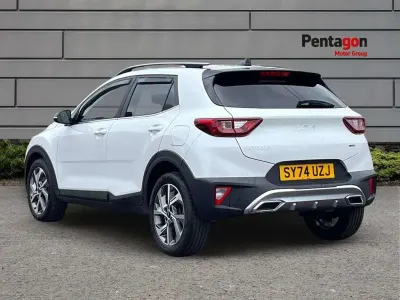 Used Kia Stonic GT-Line S 98 HP (72 kW) 2024 White SUV