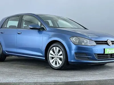 Used VW Golf VII SE 105 HP (77 kW) 2013 Blue Hatchback