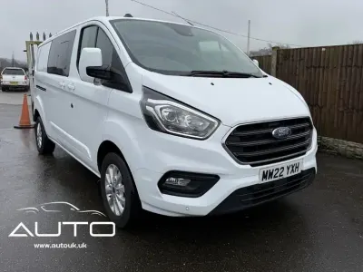 Used Ford Transit Custom Limited 130 HP (95 kW) 2022 White Van