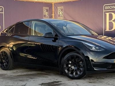 Black Used 2022 Tesla Model Y Long Range AWD SUV | £24,499 (Fair price)