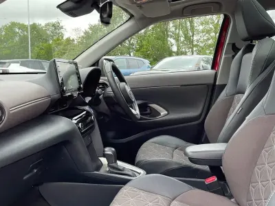 Usado Toyota Yaris Cross 2022 Vermelho SUV