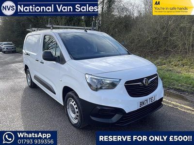 Used Vauxhall Combo Edition 100 HP (73 kW) 2021 White Van