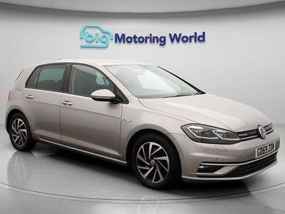 Silver Used 2020 VW Golf VII Edition Hatchback | £12,800 (Good price)