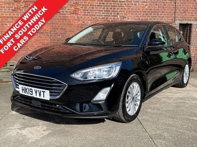 Used Ford Focus Titanium 125 HP (91 kW) 2019 Black Hatchback
