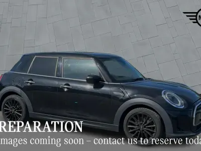 Used Mini Cooper Classic 136 HP (100 kW) 2021 Black Hatchback