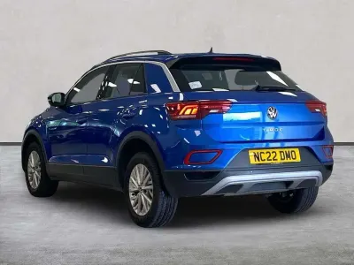 Used VW T-Roc Life 110 HP (80 kW) 2022 Blue SUV
