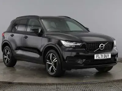 Usado Volvo XC40 R-Design 194 HP (142 kW) 2022 SUV