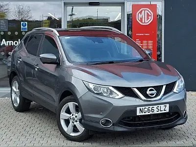 Usado Nissan Qashqai N-Vision 115 CV (84 kW) 2017 Gris SUV