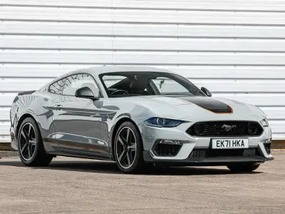 Begagnad Ford Mustang Mach 1 460 HK (338 kW) 2021 Silver Sportkupé