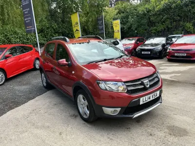 Usado Dacia Sandero Lauréate 2014 Vermelho Citadino
