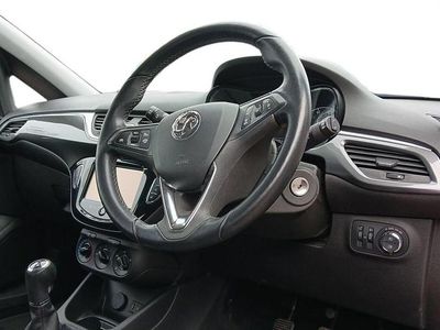Used Vauxhall Corsa Excite 90 HP (66 kW) 2015 Red Hatchback