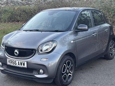 Grey Used 2016 Smart ForFour Premium Hatchback | £6,100 (Fair price)