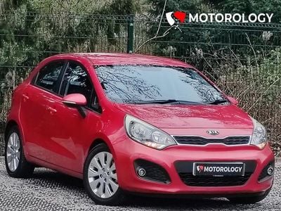 Used Kia Rio 107 HP (78 kW) 2012 Red Hatchback