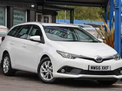 Used Toyota Auris Touring Sports