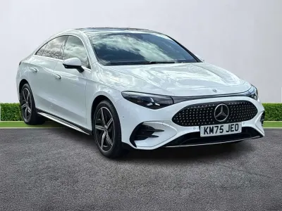 Begagnad Mercedes CLA 250+ AMG line 200 kW (272 HK) 2025 Vit Sedan