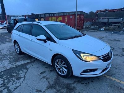 Second-hand Vauxhall Astra Design Edition 136 CP (100 kW) 2019 Alb Break