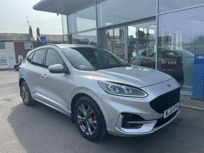 Second-hand Ford Kuga ST-Line 150 CP (110 kW) 2020 Argintiu SUV