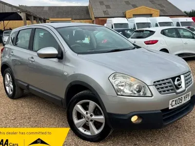 Used Nissan Qashqai Acenta 141 HP (103 kW) 2009 Silver SUV