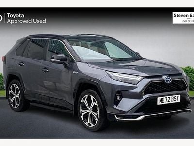 Used 2022 Toyota RAV4 Estate | £32,959 (A bit pricey)