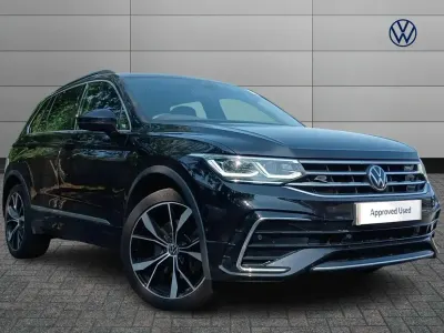 Used VW Tiguan R-line 245 HP (180 kW) 2023 Black SUV