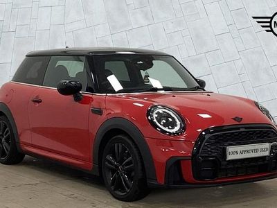 Usado Mini Cooper Hatch 134 CV (98 kW) 2023 Rojo Utilitario