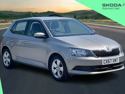 Used Skoda Fabia 70 HP (51 kW) 2017 Cappuccino beige metallic Hatchback