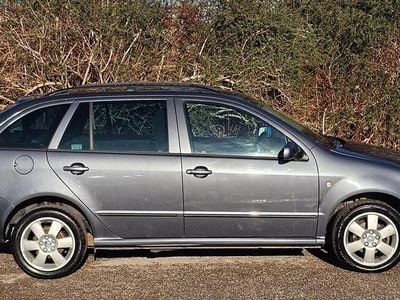 Used Skoda Fabia 80 HP (58 kW) 2007 Grey Estate