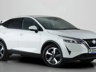 Used Nissan Qashqai N-Connecta 158 HP (116 kW) 2022 White SUV