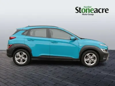 Gebraucht Hyundai Kona SE 120 PS (88 kW) 2022 Blau SUV
