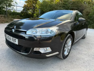 Używany Citroën C5 VTR Sport 160 KM (117 kW) 2014 Szary Sedan/Limuzyna